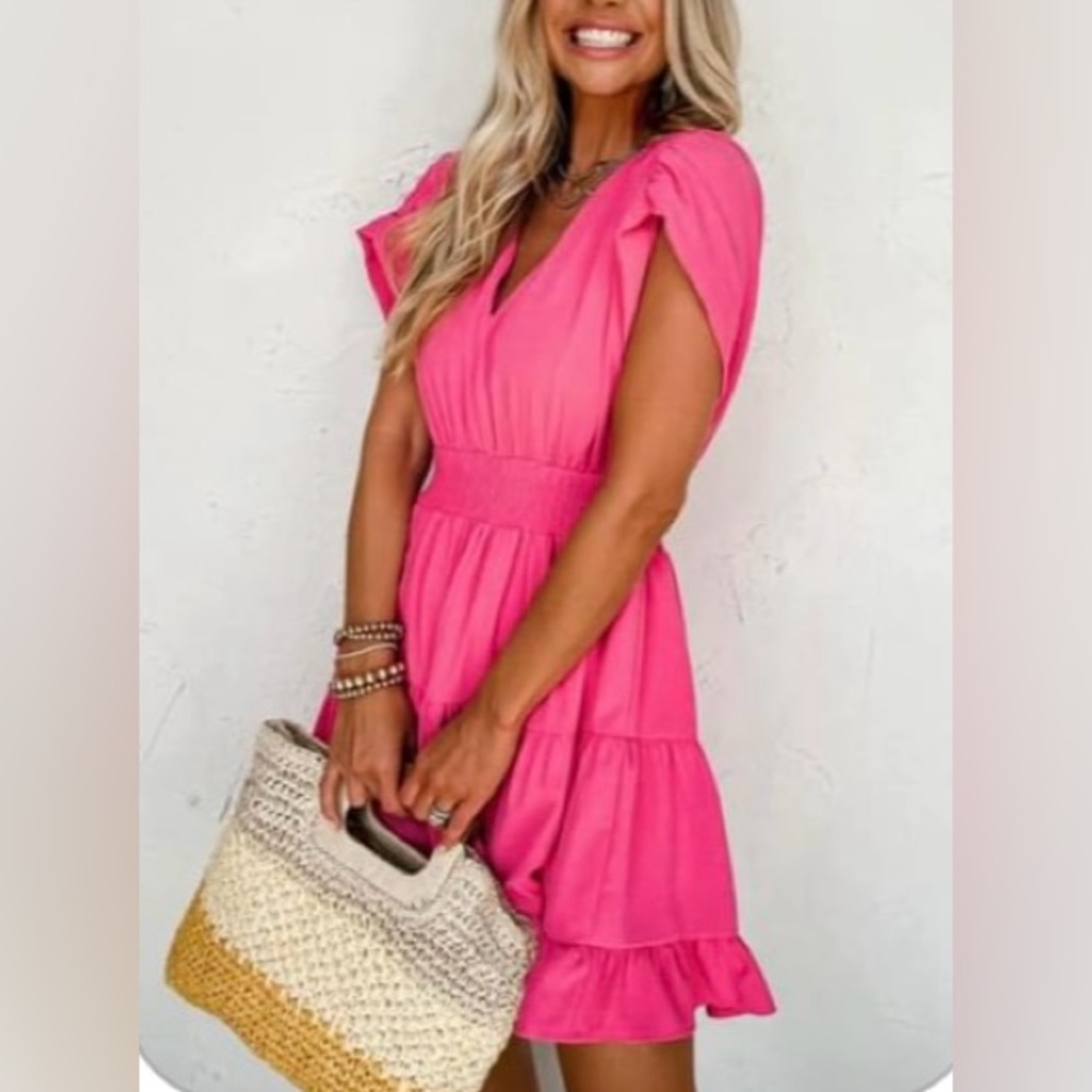 Summer Pink Dress V-neck Tiered M